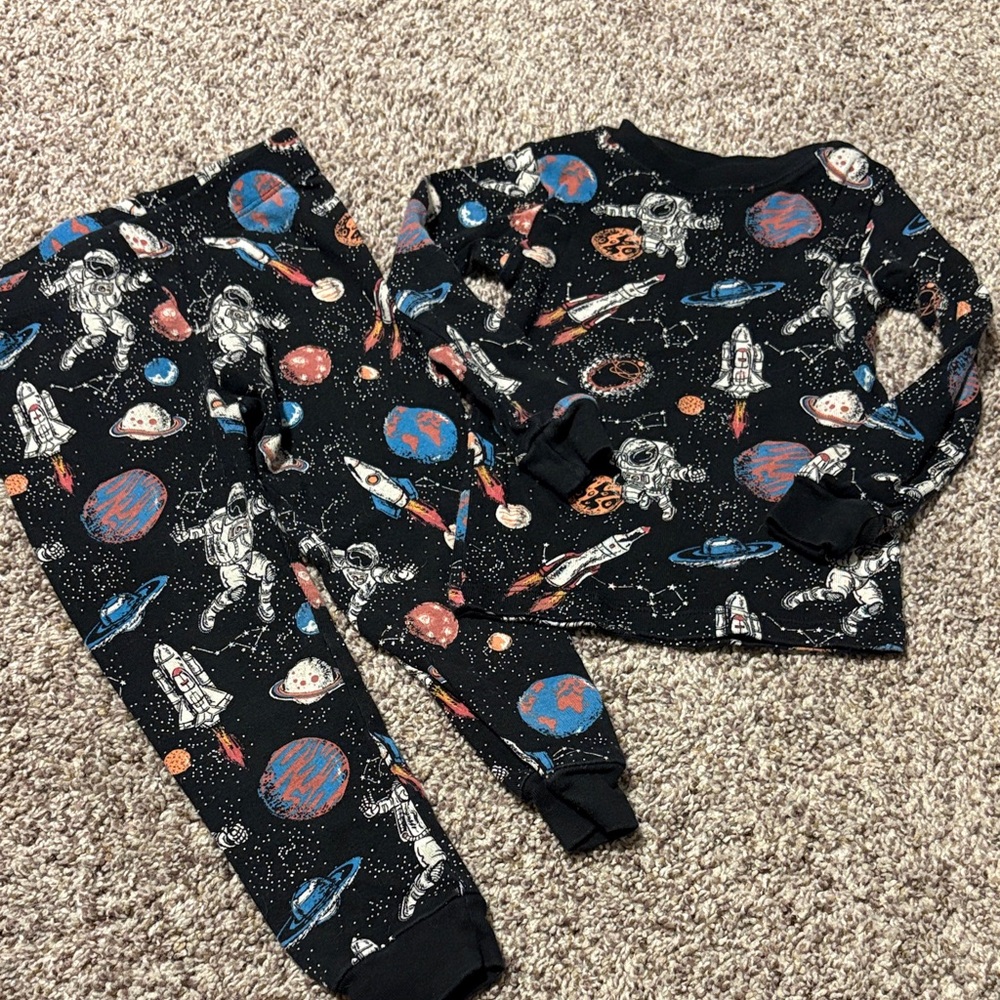 Kids Dinosaur and Space Pajama Set - Picture 6 of 7